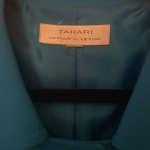 Tahari ASL Women’s Petite Folded Three-Fourths Sleeves Jacket/ Blazer - Picture 3 of 5